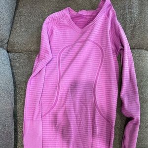 Lululemon swiftly tech long sleeve